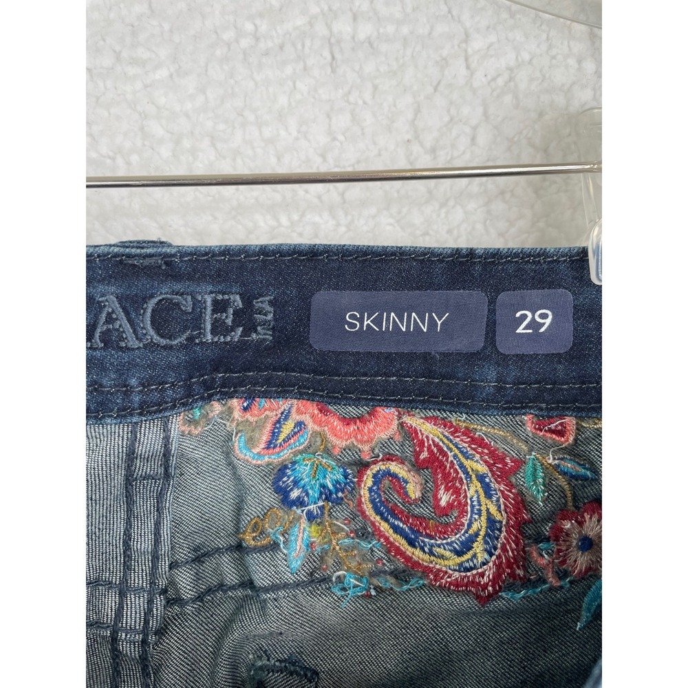 Grace in LA Womens Skinny Jeans Dark Wash Floral Embroidered Size 29 NEW - Picture 13 of 13